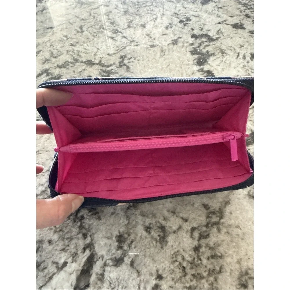 Vera Bradley Zip Around Wallet  Blue W/Pink  Minimalist Split Compartment